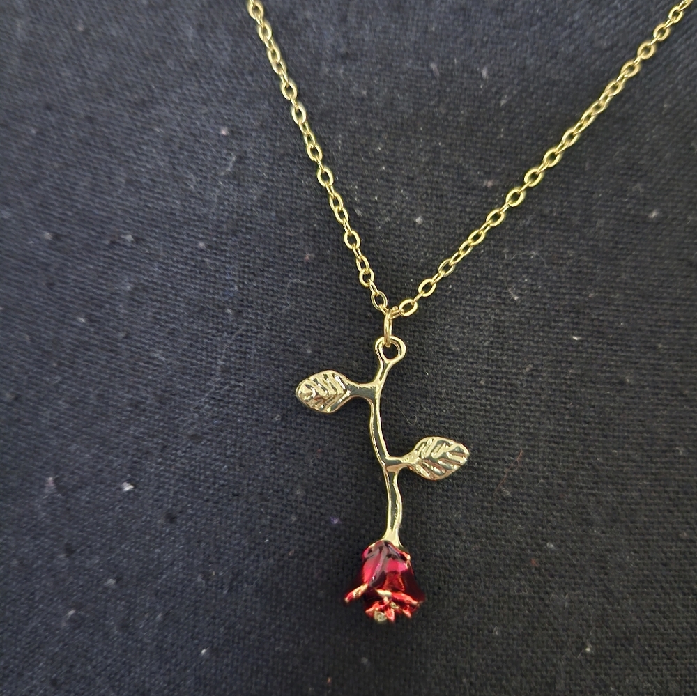 Gold Rose Pendant Necklace